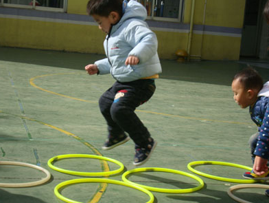 跳圈
