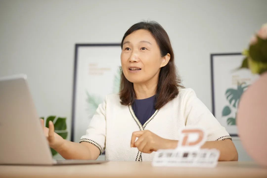 中国心理学会EAP专业委员会理事张莉博士